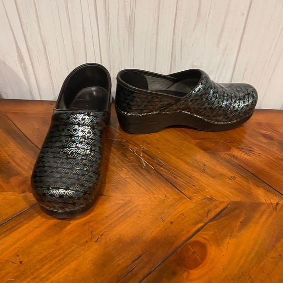 Dansko Clogs - Picture 2 of 4